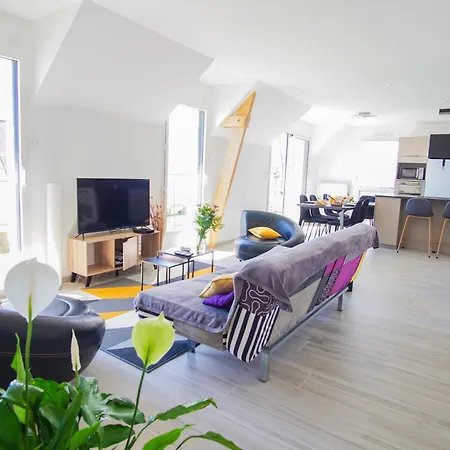 -full- Magnifique T3, Terrasse Vue Et Garage * Concarneau
